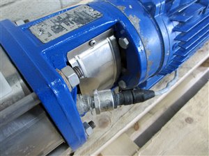 Lowara SVH14N022T/D centrifugaalpomp met Hydrovar pompbesturing