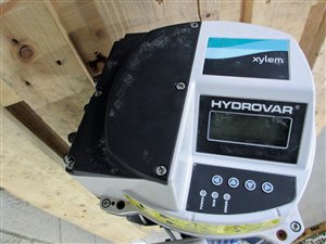 Lowara SVH14N022T/D centrifugaalpomp met Hydrovar pompbesturing
