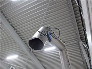 Mobiele opvoerschroef met storttrechter