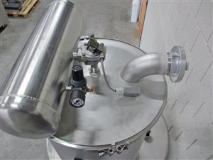 Rvs silo 850 liter met J-Tec persluchtgereinigd stoffilter