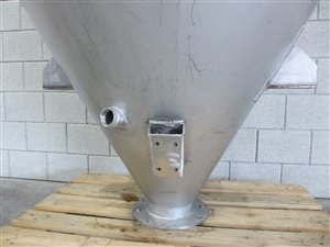 Rvs silo 850 liter met J-Tec persluchtgereinigd stoffilter